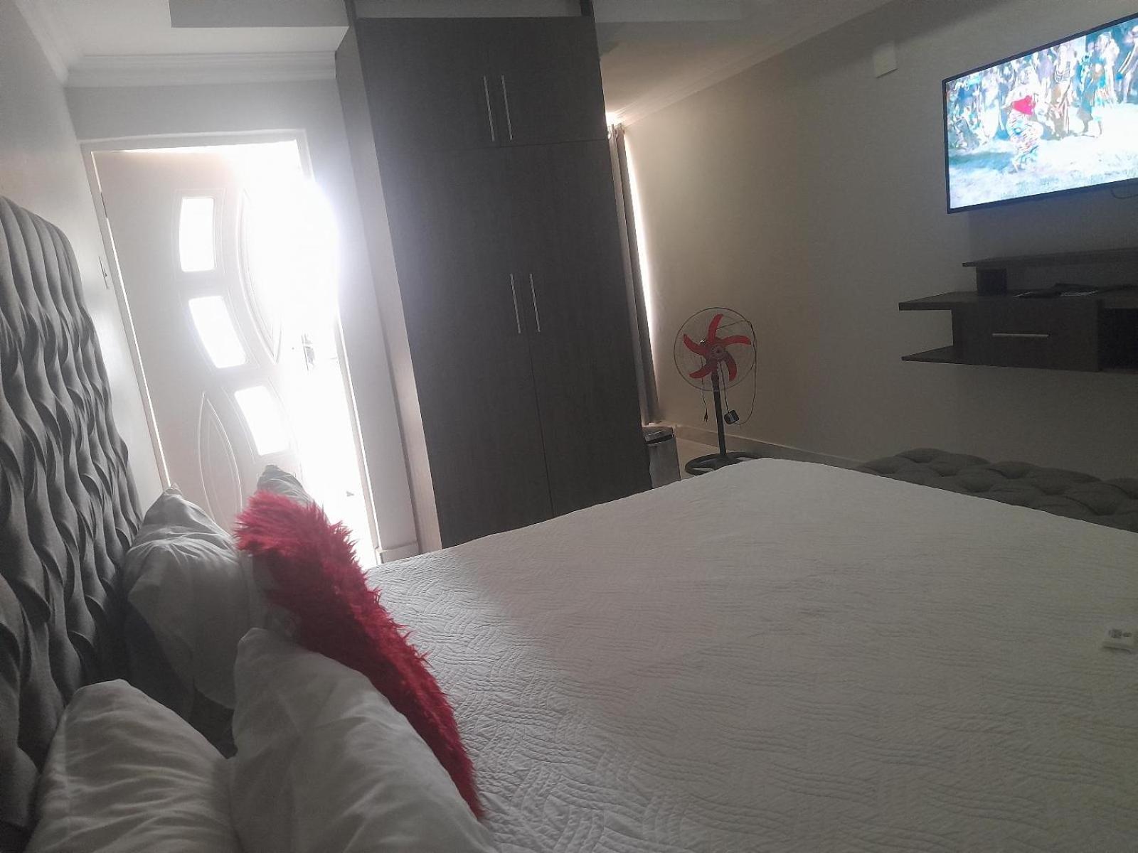 Lifestyle Lodge Hotel Vereeniging Quarto foto