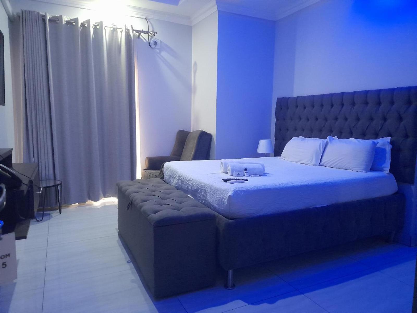 Lifestyle Lodge Hotel Vereeniging Quarto foto