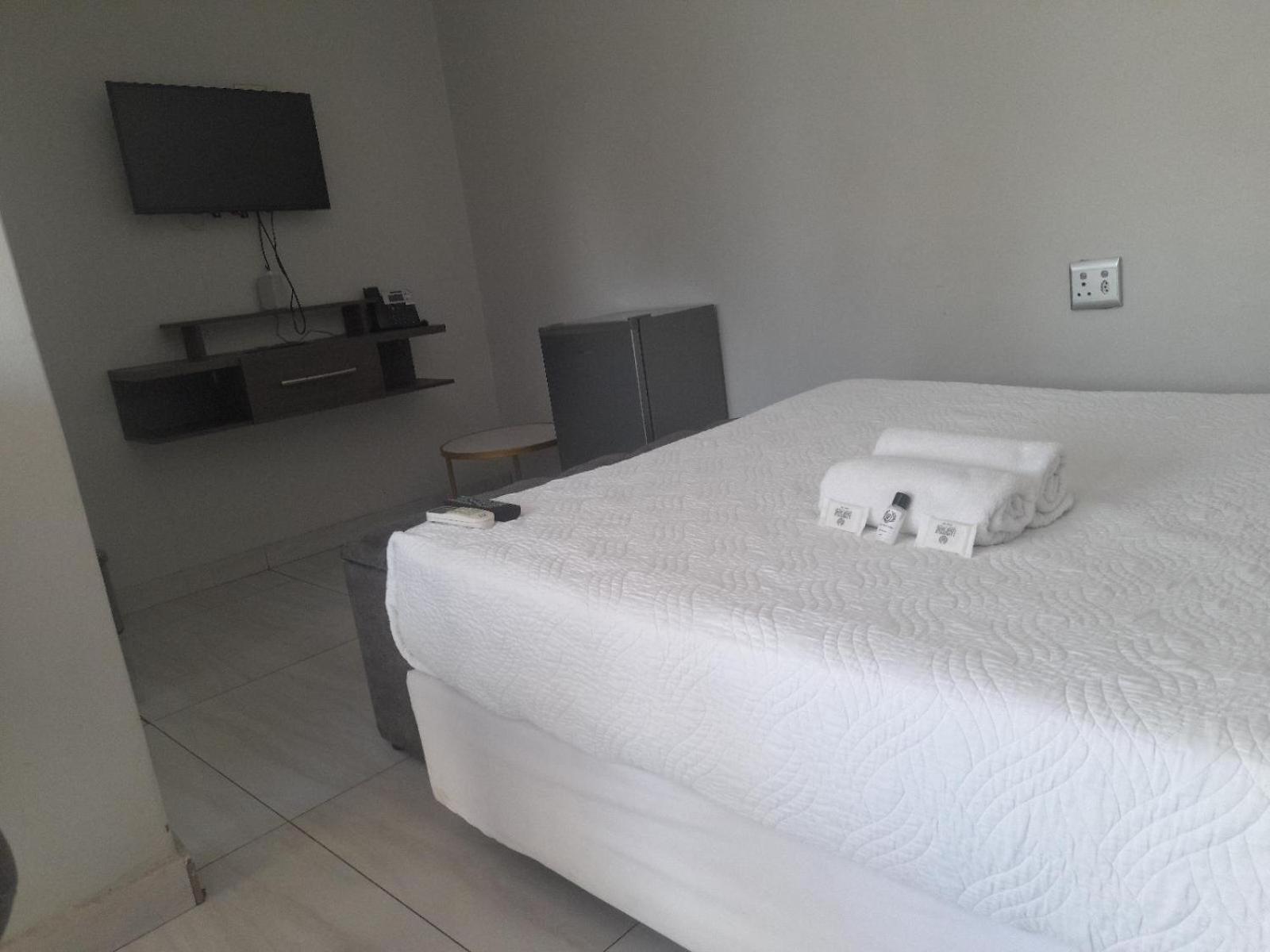 Lifestyle Lodge Hotel Vereeniging Quarto foto