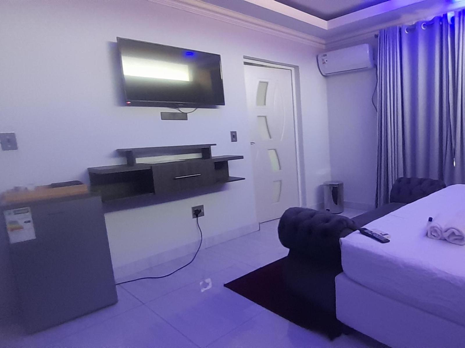 Lifestyle Lodge Hotel Vereeniging Quarto foto